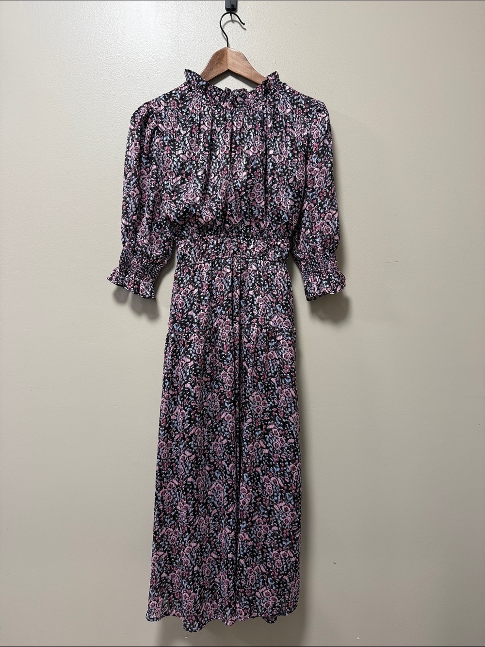 Women’s Floral Smocked Waist Midi Dress - Pink on Black